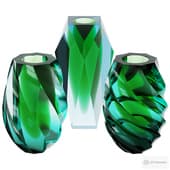Gema Twist Underlaid Vases Beryl Reseda Set by MOSER