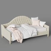 Reese Tufted Daybed